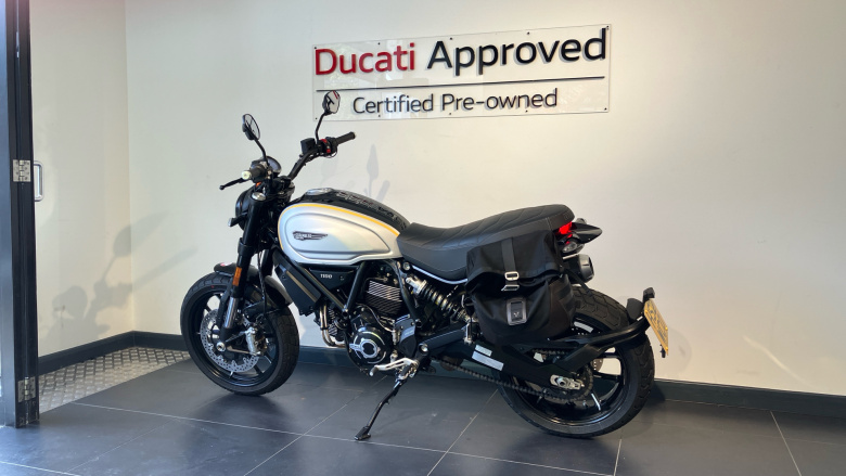 Ducati Scrambler 1100 Pro Dark (21MY)